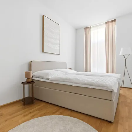 Apartment Alpena Homes, Zentrum, Sehr Geraeumig, Kueche Linz